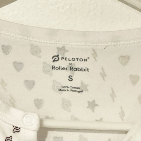 Roller Rabbit X Peloton‎ Size Small White Printed Henley Pajama Top - Picture 3 of 4